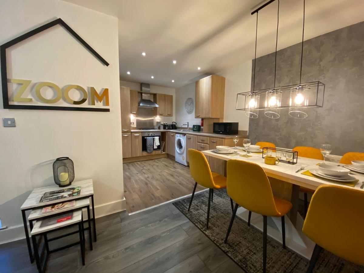 Luxe Place - Netflix & Workspace For 6 Birmingham Esterno foto